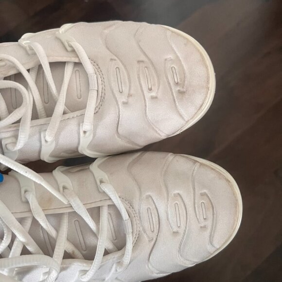 Nike Air VaporMax Plus sneaker shoes - Picture 7 of 9